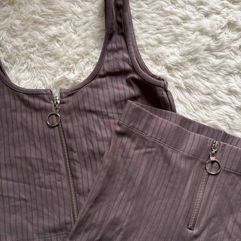 Iris Chocolate Ribbed Matching Set - Picture 3 of 10